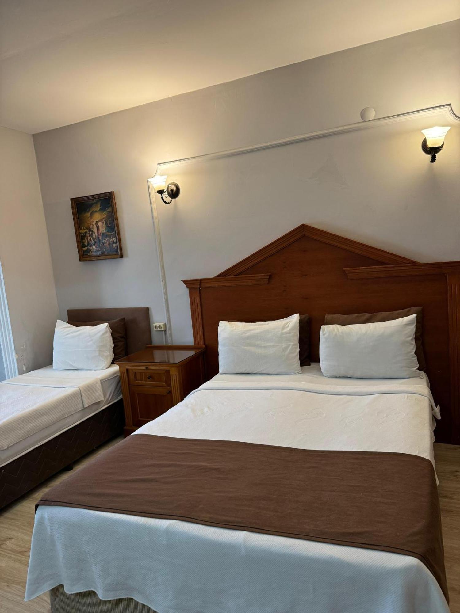 Elite Hotel City Center Corlu Bed And Breakfast Exterior photo