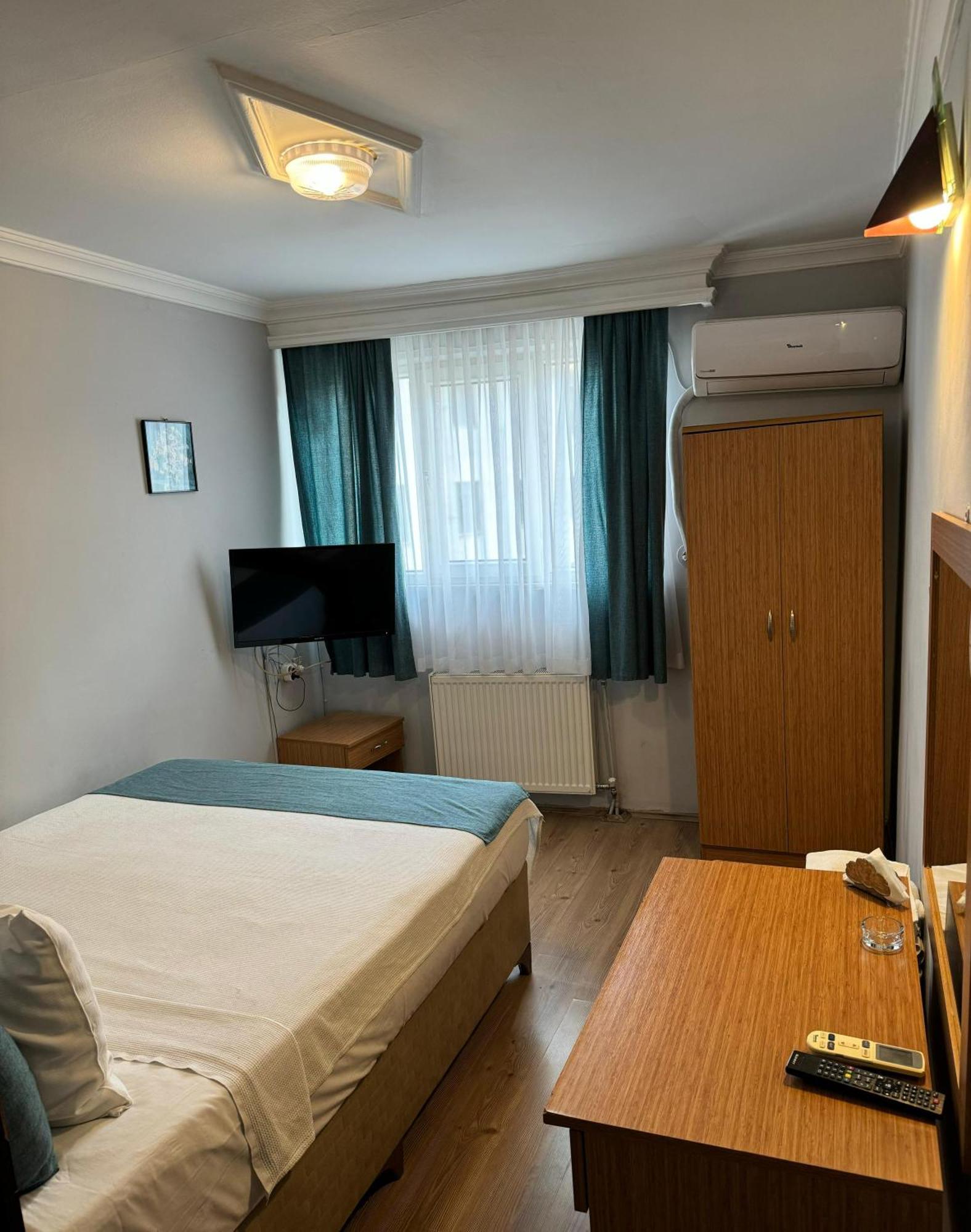 Elite Hotel City Center Corlu Bed And Breakfast Exterior photo