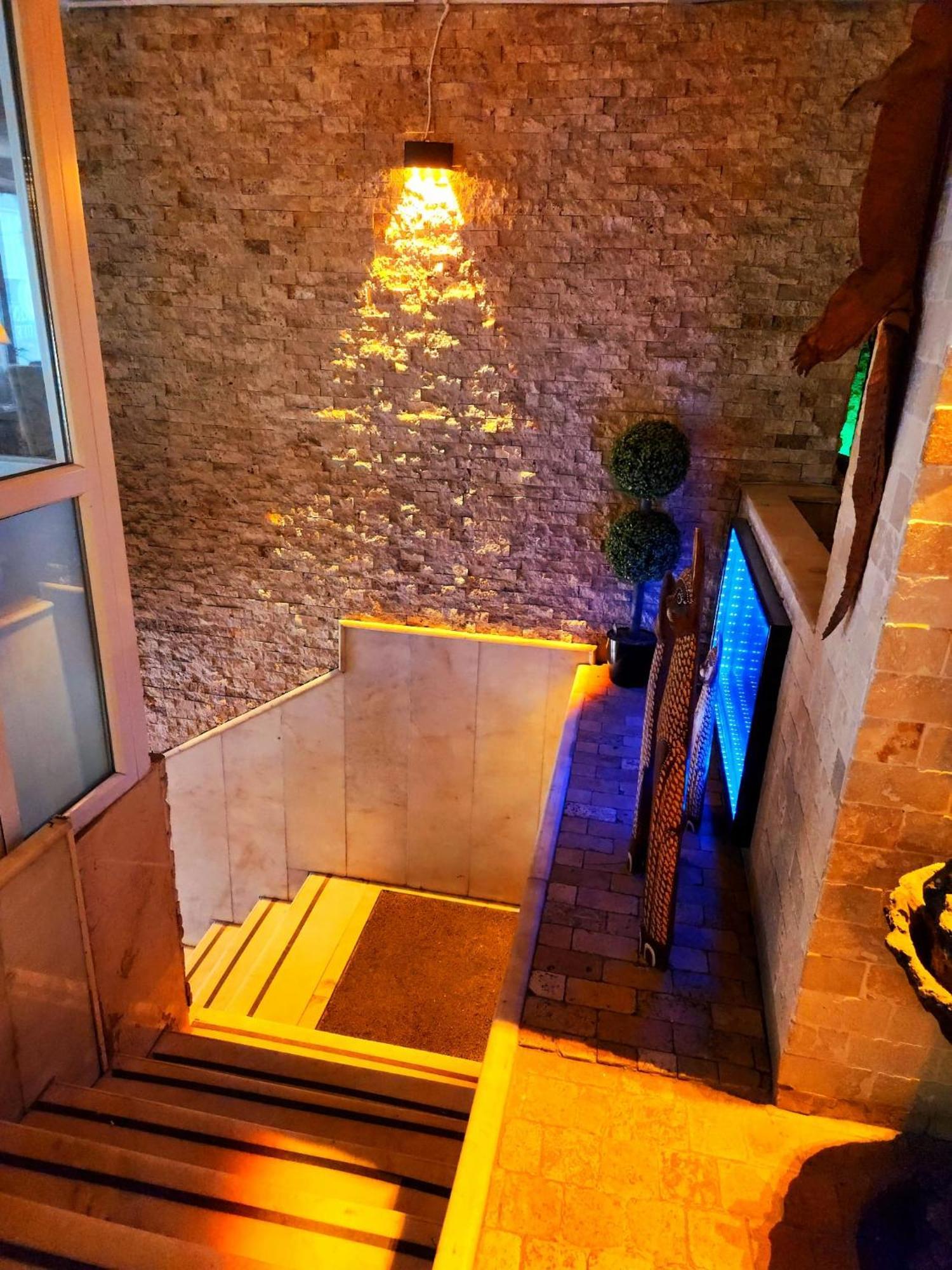 Elite Hotel City Center Corlu Bed And Breakfast Exterior photo